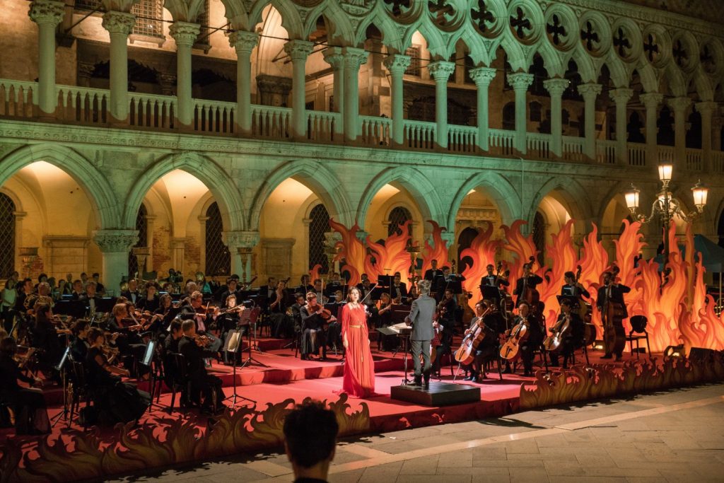 now i will sing mozart in the jungle 3x05