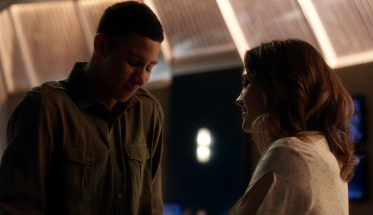 vlcsnap-2017-02-22-22h05m35s980