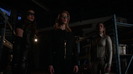 Review Arrow: Lost Canary
